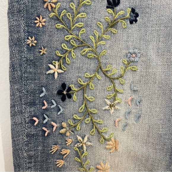 DRIFTWOOD Kelly Blue Floral Embroidered Jeans Size 25 - Picture 6 of 15